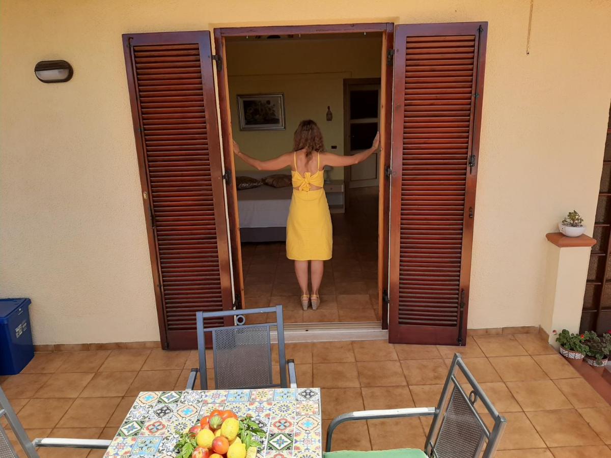 Casanonnavittoria Bed & Breakfast Terrasini Bagian luar foto